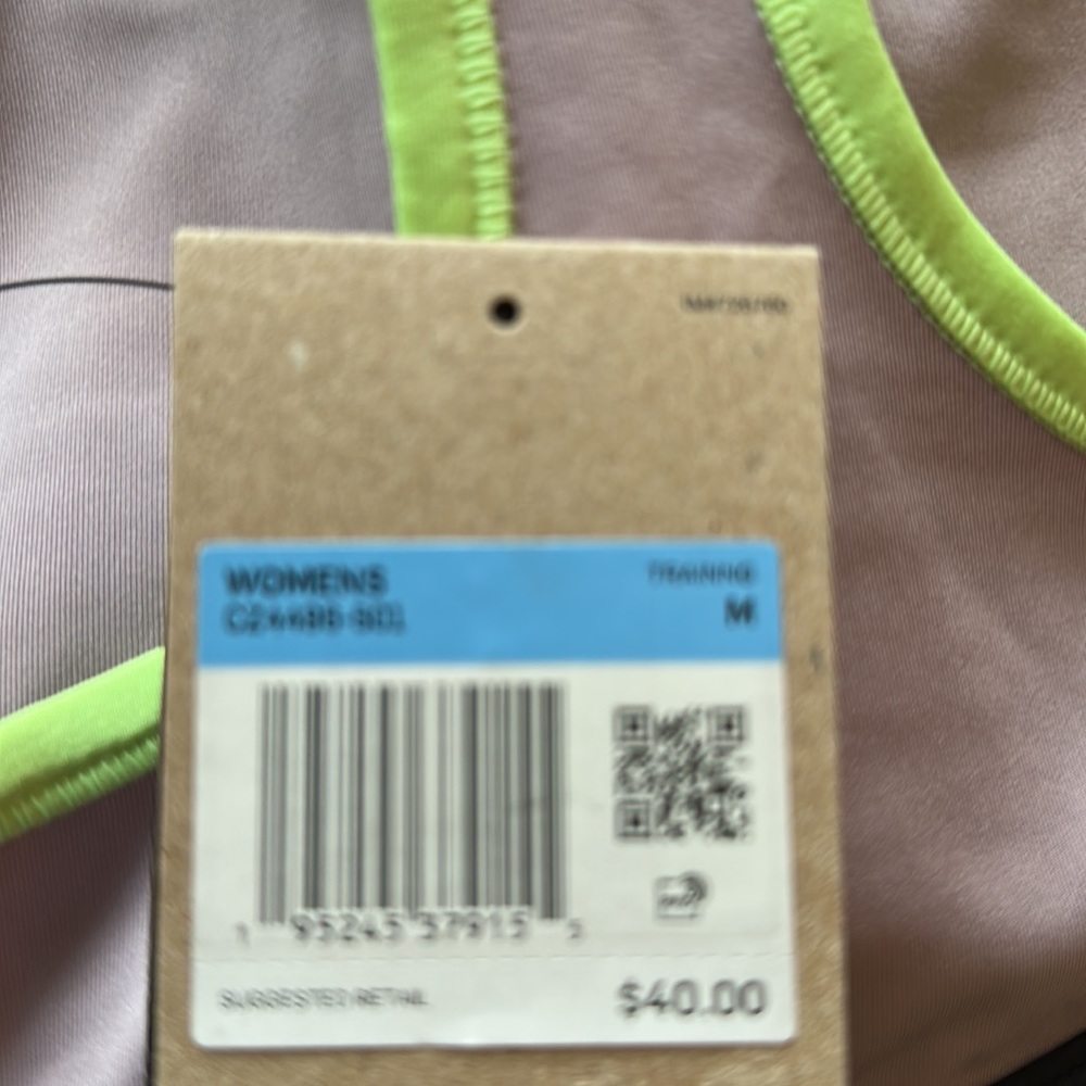 Nike Swoosh Bra - Picture 3 of 3